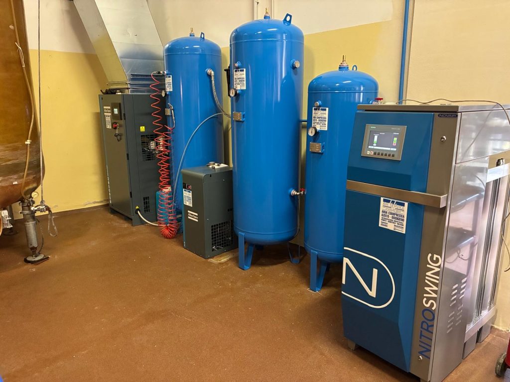 Impianto produzione azoto per vino LL Air Service a Padova